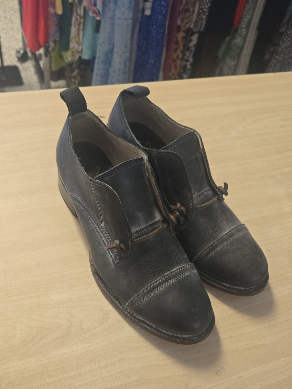 Freebird by Steven Black Leather Women's Chukka Boots